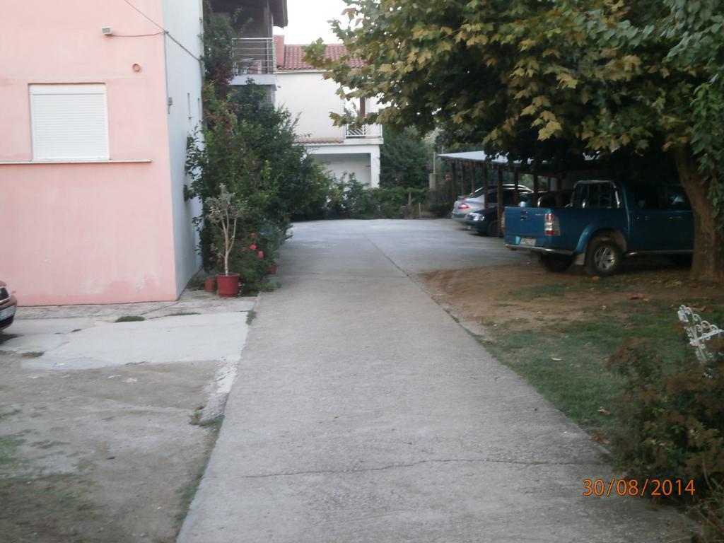 Ioannis Avrades Apartments Ajókambosz Kültér fotó