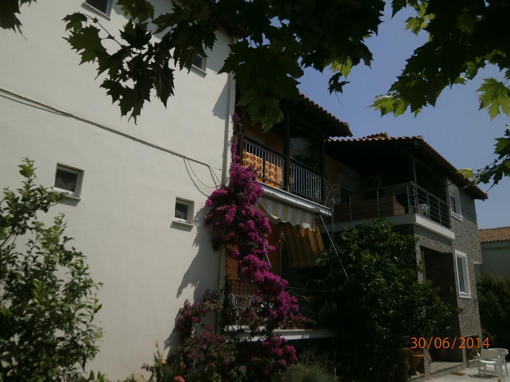Ioannis Avrades Apartments Ajókambosz Kültér fotó