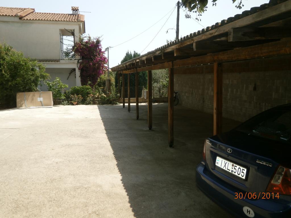 Ioannis Avrades Apartments Ajókambosz Kültér fotó