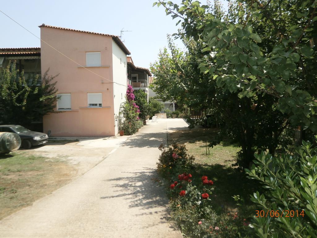 Ioannis Avrades Apartments Ajókambosz Kültér fotó